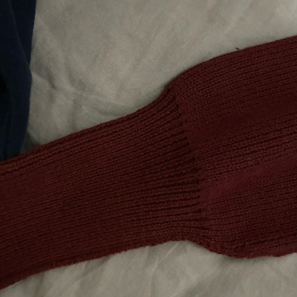 Cropped sweater - Picture 5 of 5